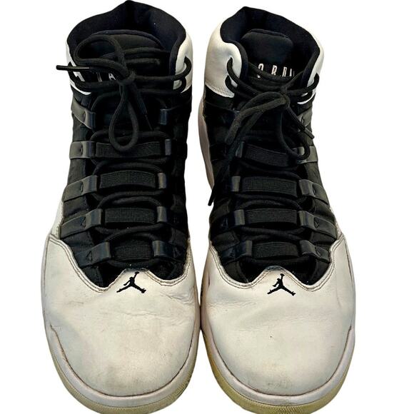 Nike Air Jordan Max Aura, White/Black-Black  AQ9084-100 Sneaker main image 5